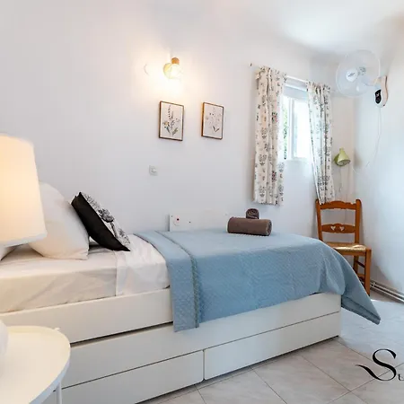 Apartment Great Location, Sea View, 2 Bedroom, Steps From The